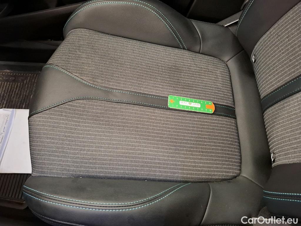  Peugeot  3008  II Allure Pack 1.5 HDi 130CV BVA8 E6d #10