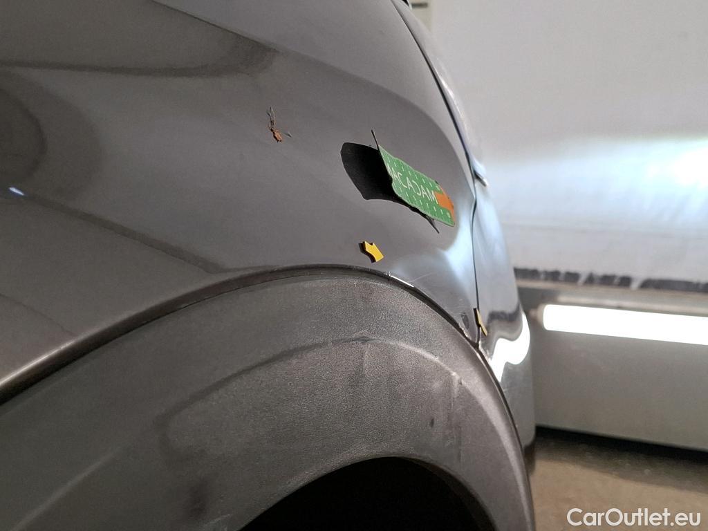  Peugeot  3008  II Active Pack 1.5 HDi 130CV BVA8 E6d #13