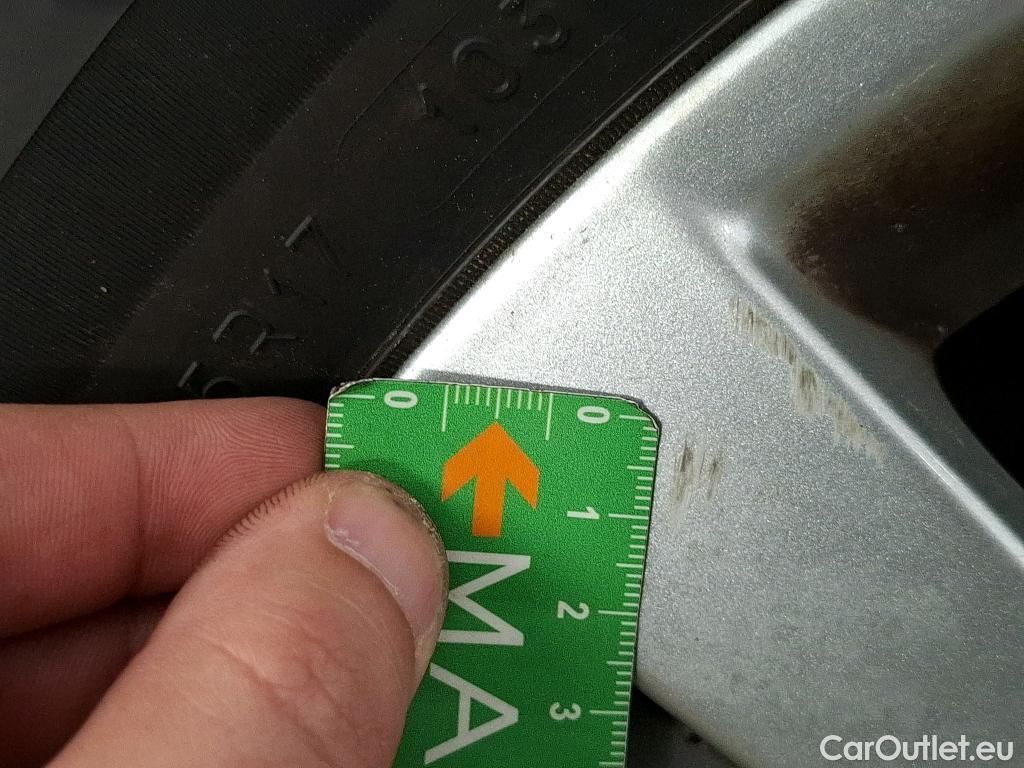  Peugeot  3008  II Active Pack 1.5 HDi 130CV BVA8 E6d #45