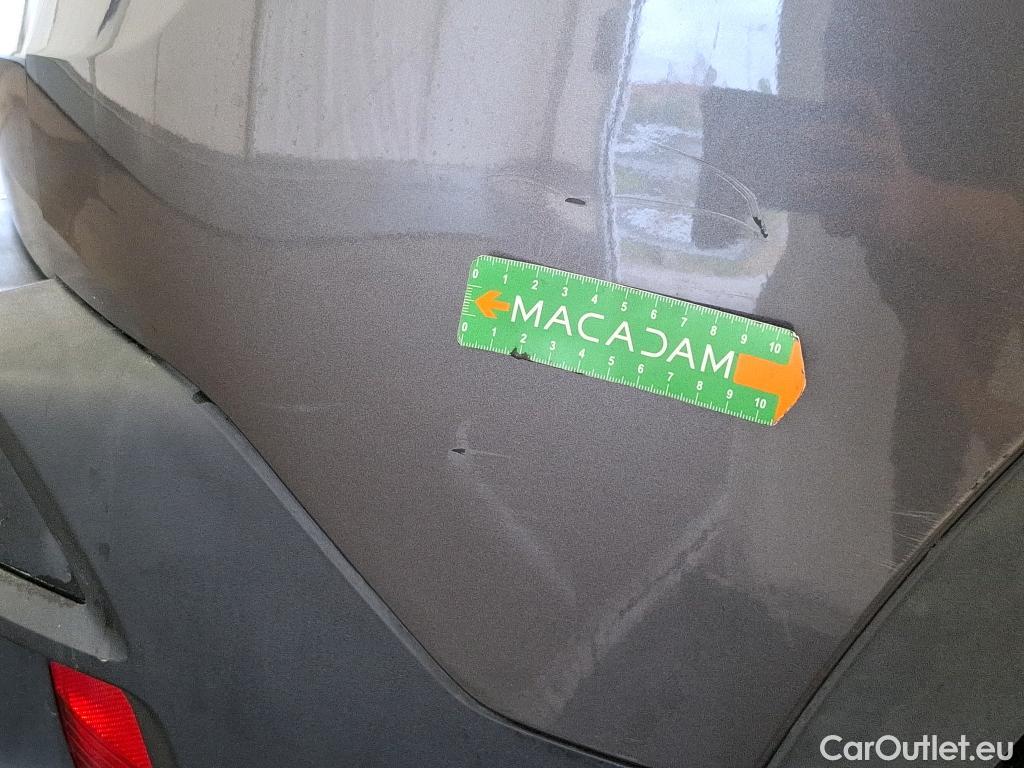  Peugeot  3008  II Active Pack 1.5 HDi 130CV BVA8 E6d #24