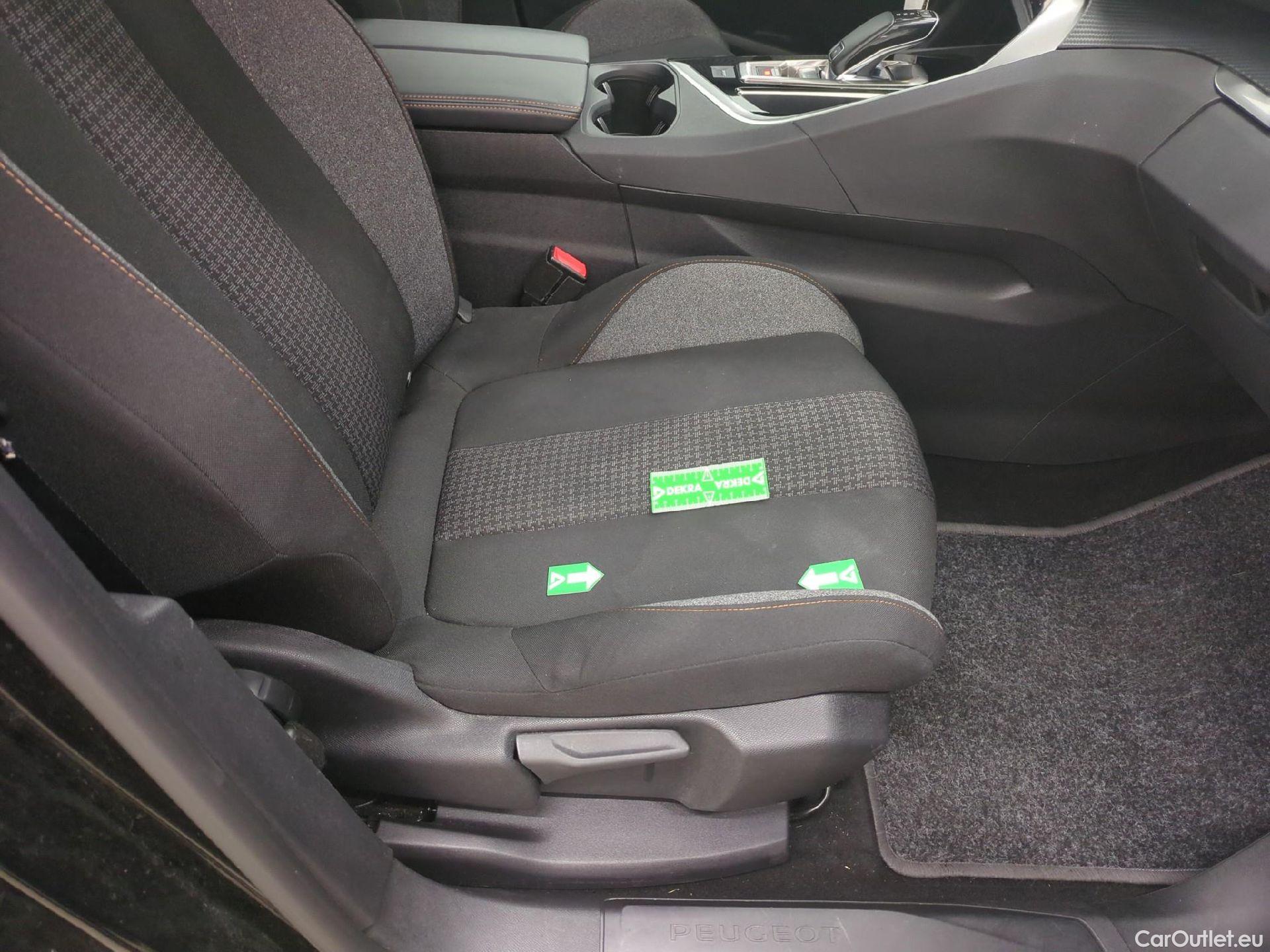  Peugeot  3008  Active Business 1.5 HDi 130CV BVA8 E6dT #38