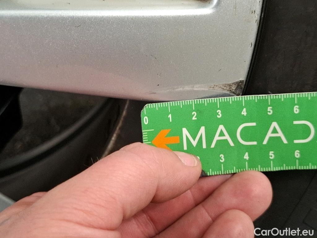  Peugeot  3008  II Active Pack 1.5 HDi 130CV BVA8 E6d #132