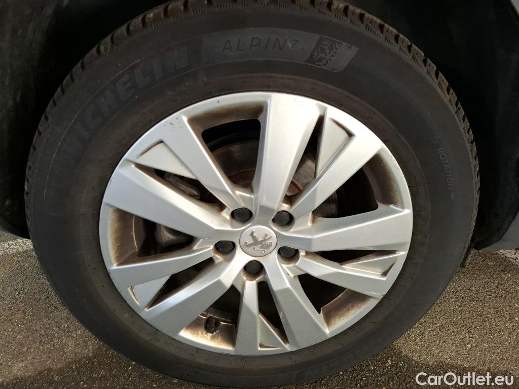  Peugeot  3008  II Active Pack 1.5 HDi 130CV BVA8 E6d #131