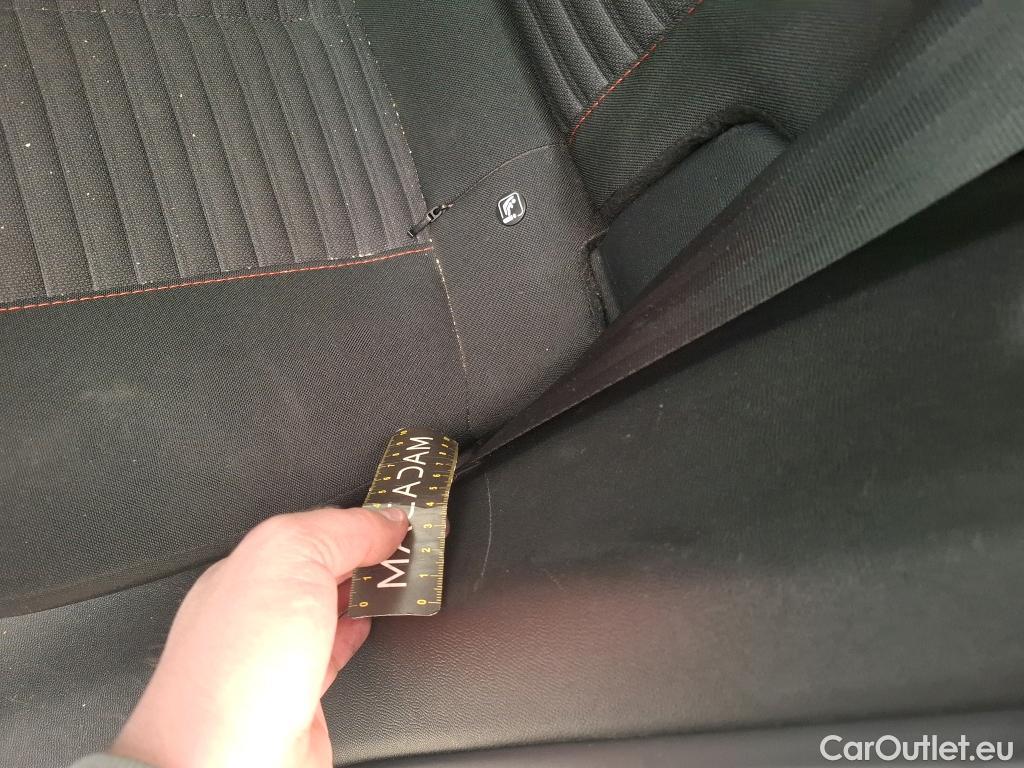  Peugeot  2008  Active Business 1.5 HDi 130CV BVA8 E6d #2