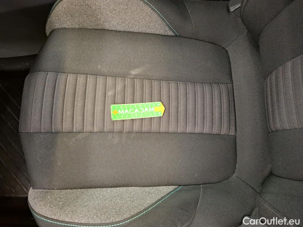  Peugeot  3008  II Active Pack 1.5 HDi 130CV BVA8 E6d #92