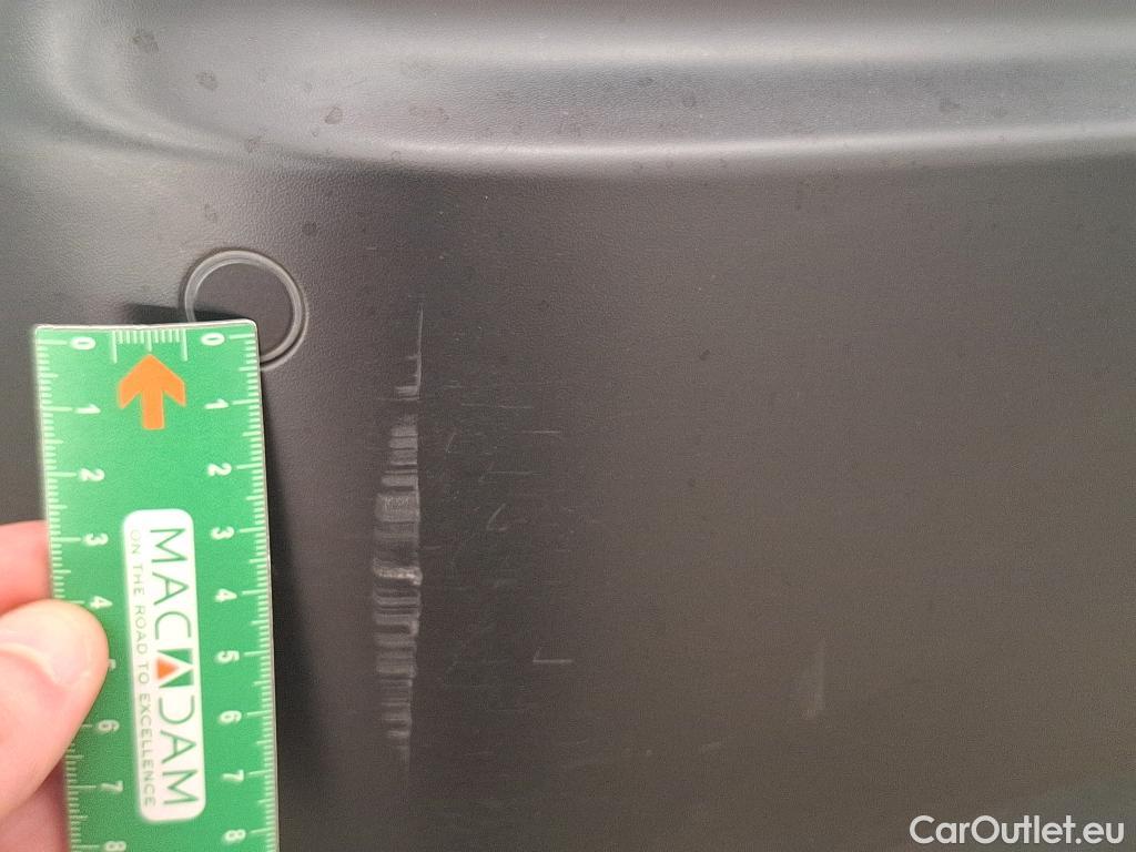  Nissan  Qashqai NISSAN  / 2017 / 5P / Crossover 1.5 DCI 115 DCT Business Edition #26