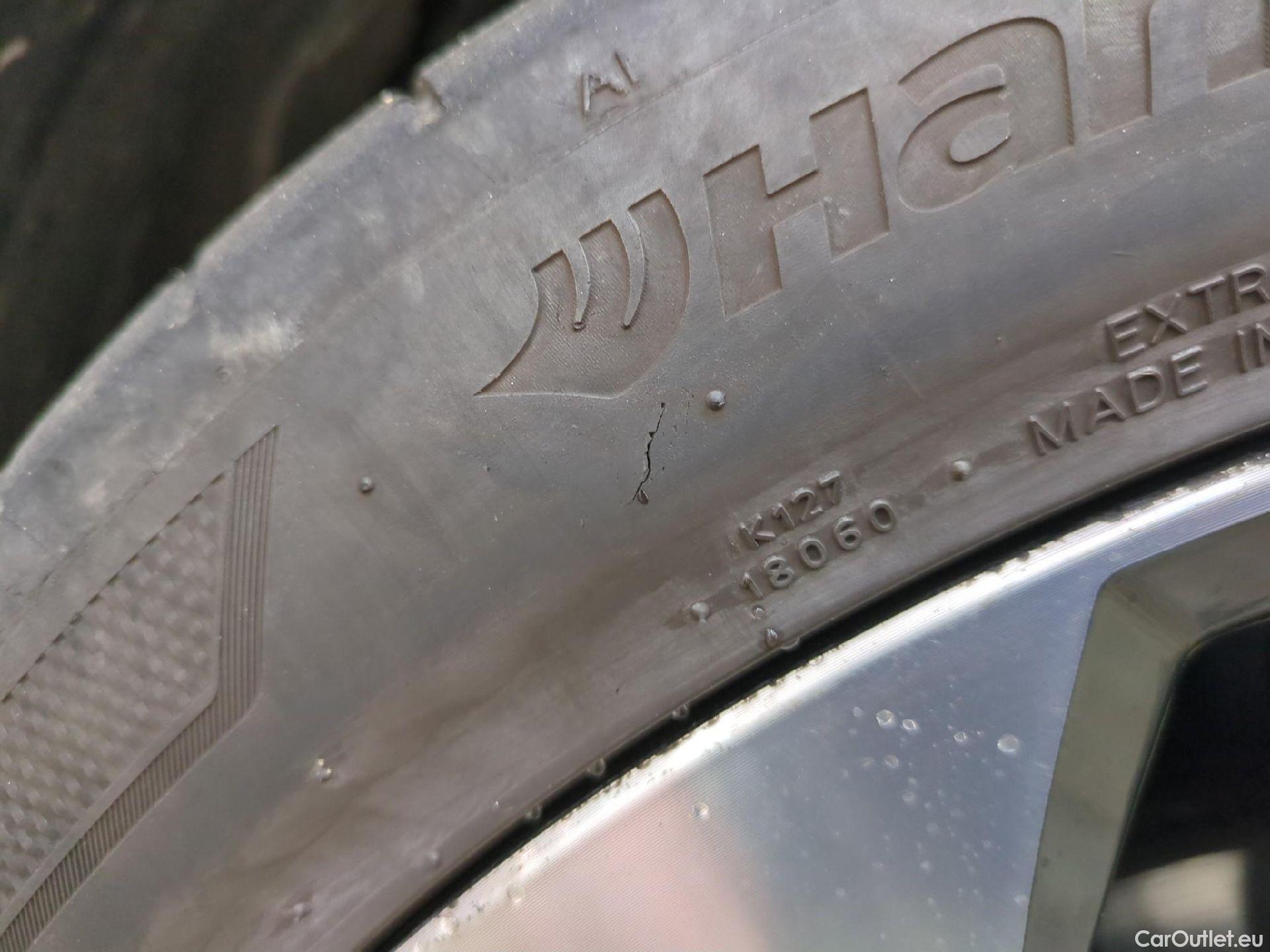  Nissan  Juke NISSAN  / 2019 / 5P / Crossover DIG-T 114 BVM6 Tekna #1