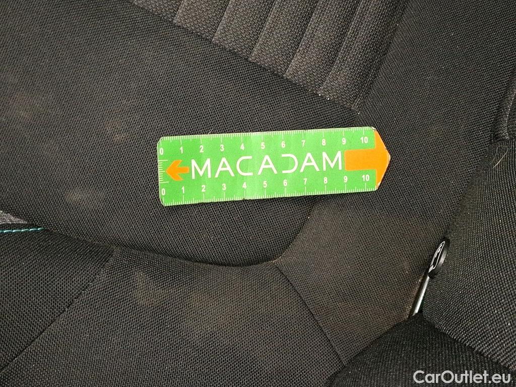  Peugeot  3008  II Active Pack 1.5 HDi 130CV BVA8 E6d #95