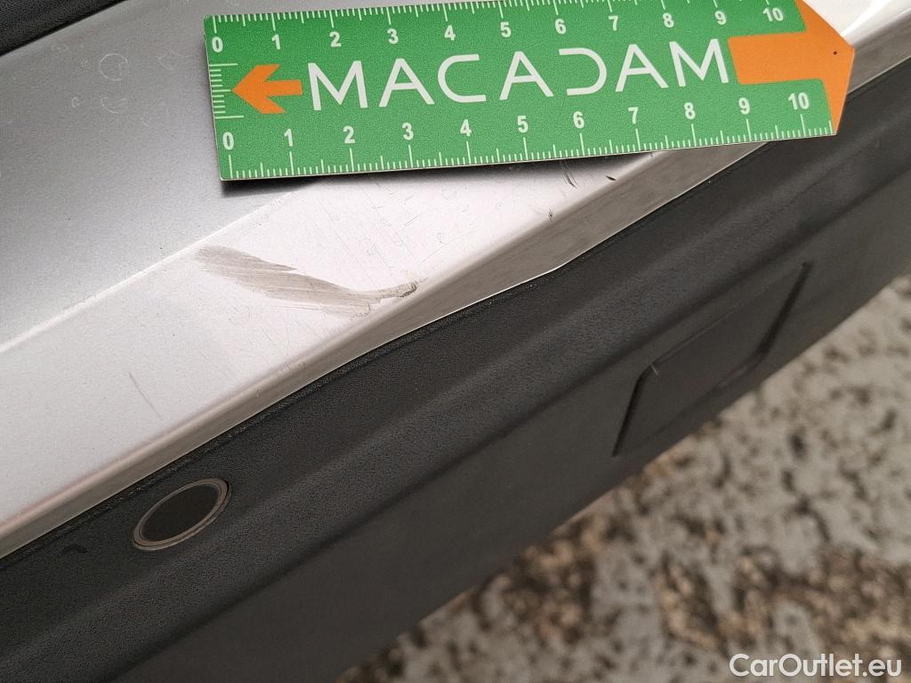  Peugeot  2008  Allure Business 1.5 HDi 130CV BVA8 E6d #11