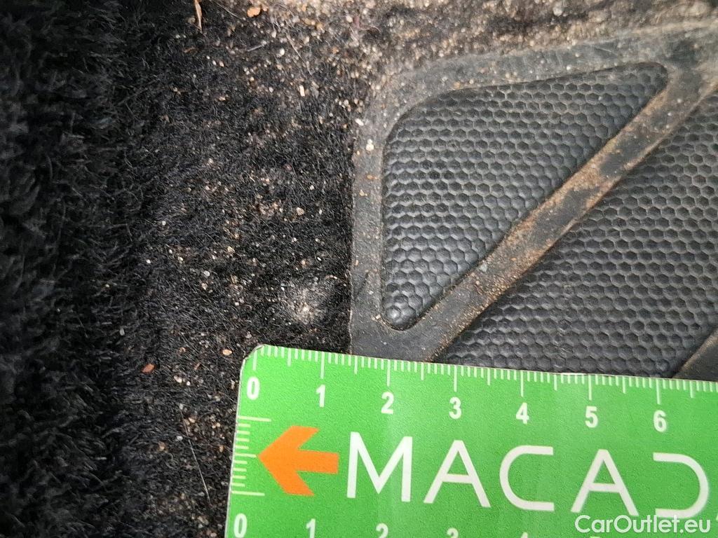  Peugeot  3008  II Active Pack 1.5 HDi 130CV BVA8 E6d #60