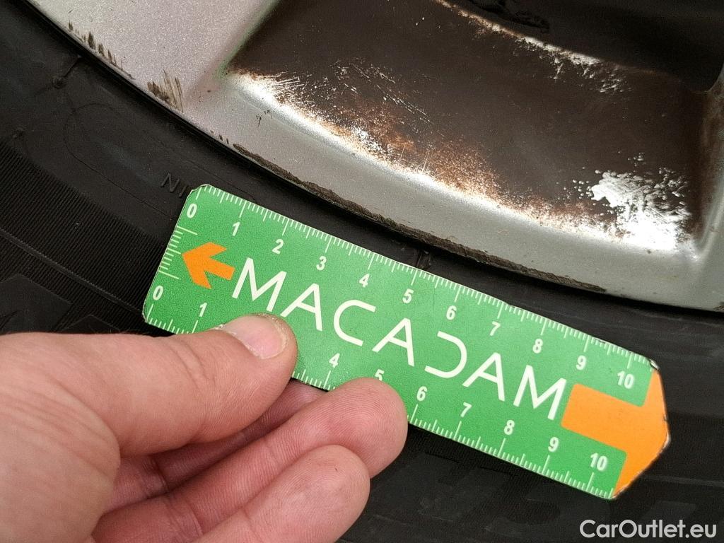  Peugeot  3008  II Active Pack 1.5 HDi 130CV BVA8 E6d #136