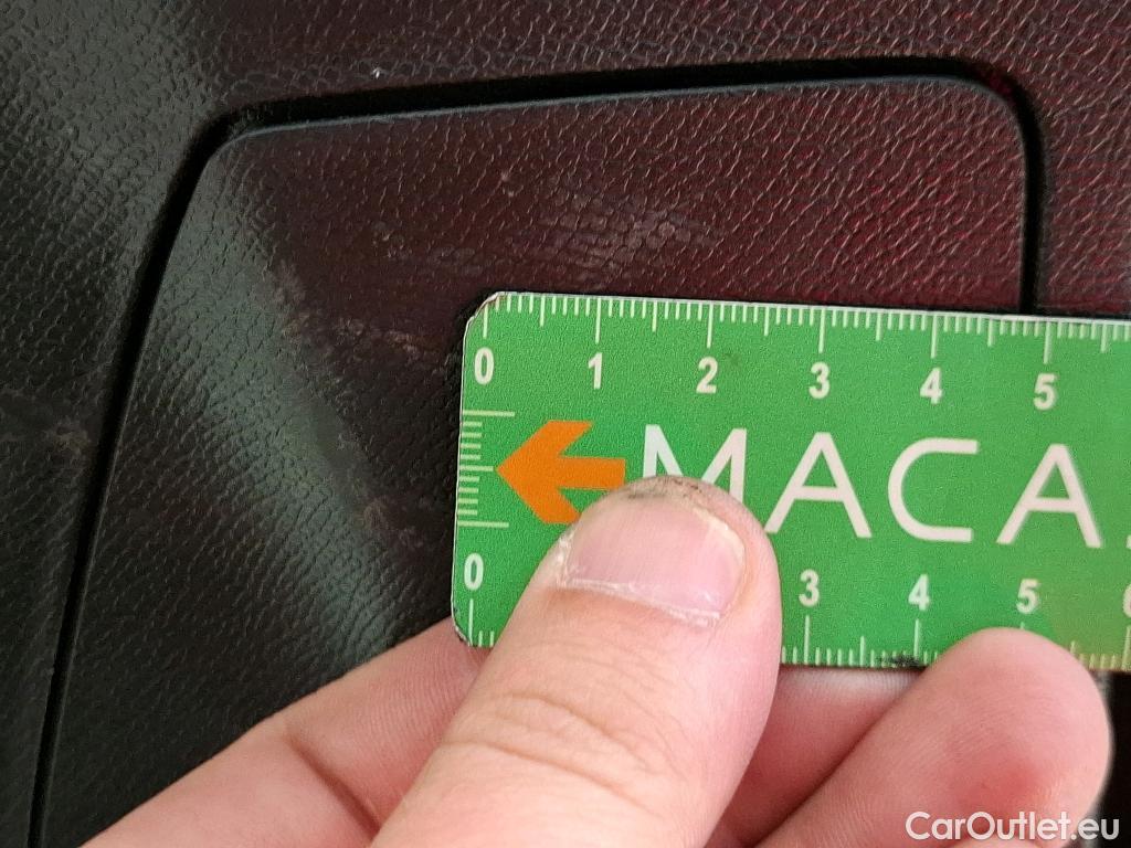  Peugeot  3008  II Active Pack 1.5 HDi 130CV BVA8 E6d #69