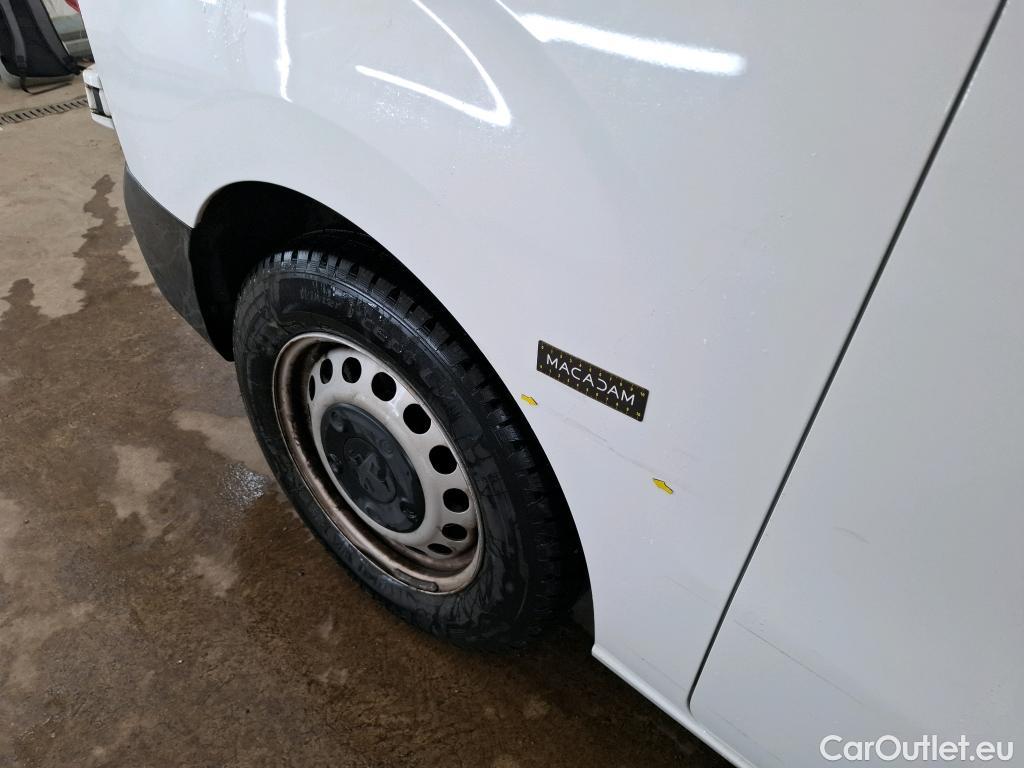  Peugeot  Expert PEUGEOT  / 2016 / 4P / Combi BLUEHDI 150 S&S STANDARD #19