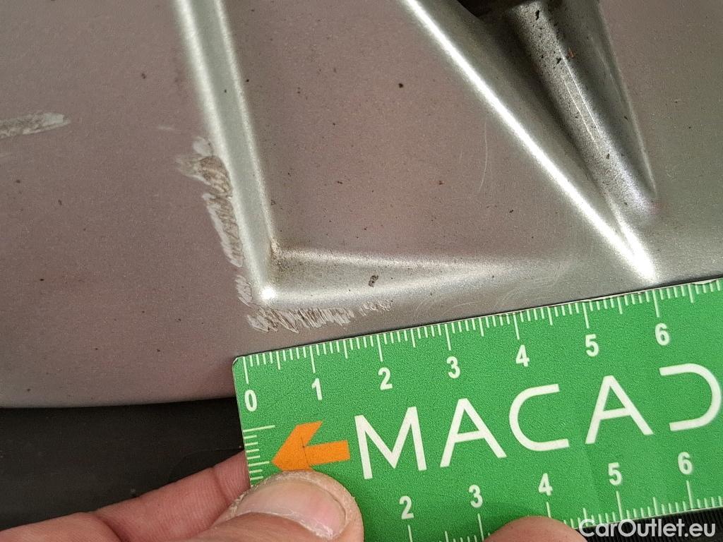  Peugeot  5008  Active Business 1.5 HDi 130CV BVM6 7 Sieges E6dT #90