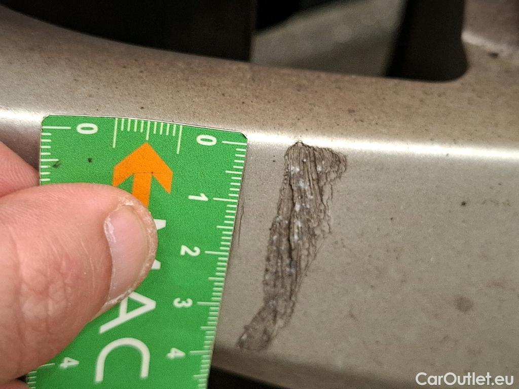  Peugeot  5008  Active Business 1.5 HDi 130CV BVM6 7 Sieges E6dT #74