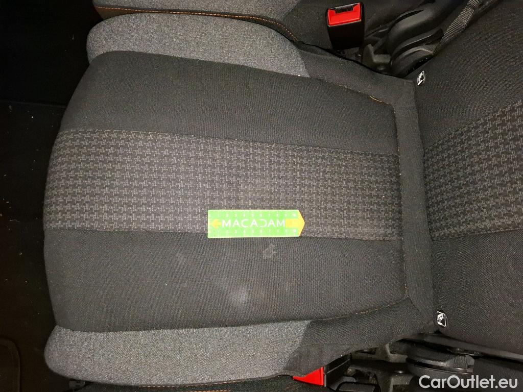  Peugeot  5008  Active Business 1.5 HDi 130CV BVM6 7 Sieges E6dT #99