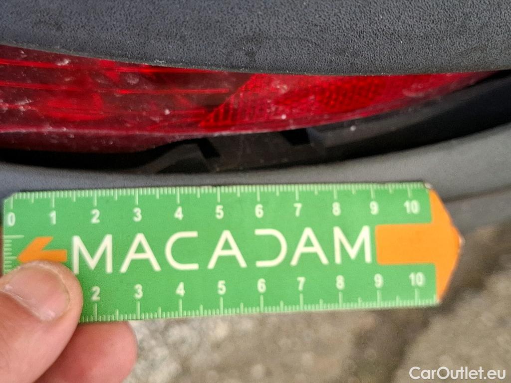  Peugeot  5008  Active Business 1.5 HDi 130CV BVM6 7 Sieges E6dT #94