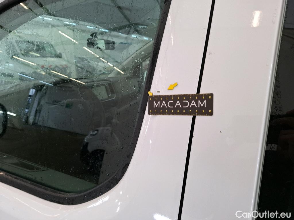  Peugeot  Expert PEUGEOT  / 2016 / 4P / Combi BLUEHDI 150 S&S STANDARD #17