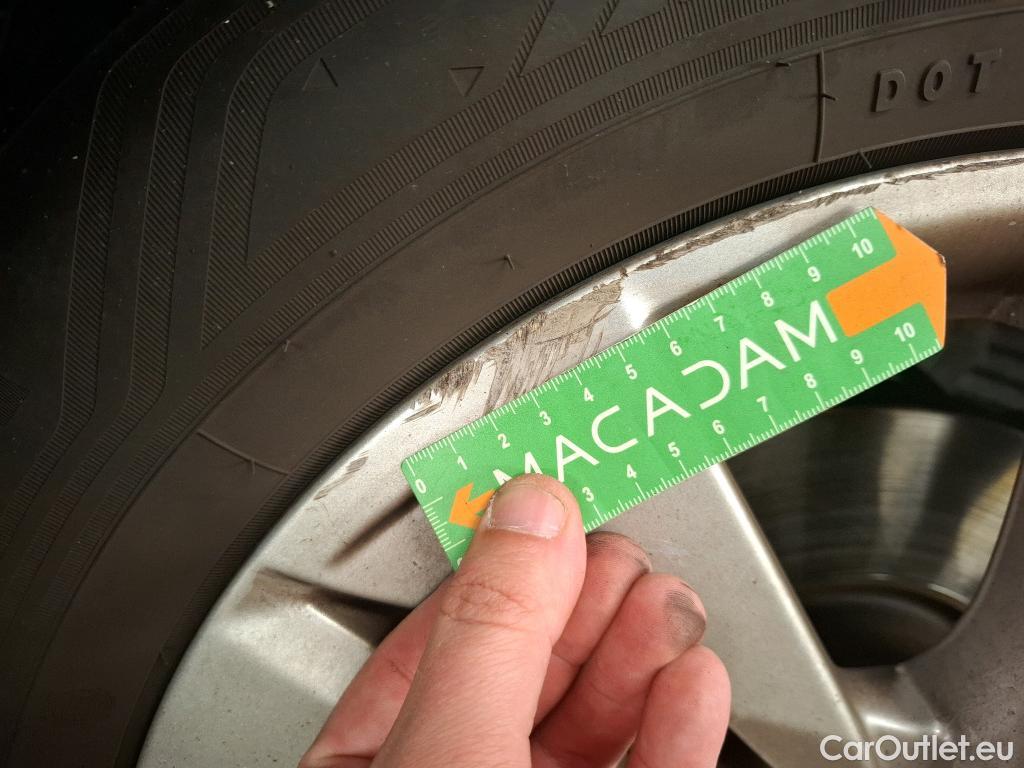  Peugeot  5008  Active Business 1.5 HDi 130CV BVM6 7 Sieges E6dT #69