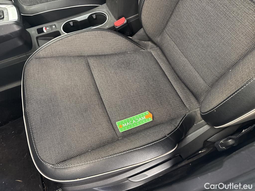  Renault  Captur  II Techno 1.6 E-TECH Hybrid 145CV BVA6 E6d #8