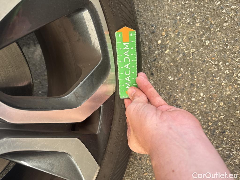  Renault  Captur  II Techno 1.6 E-TECH Hybrid 145CV BVA6 E6d #20