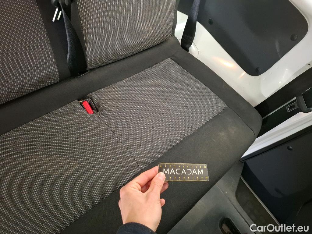  Peugeot  Expert PEUGEOT  / 2016 / 4P / Combi BLUEHDI 150 S&S STANDARD #13