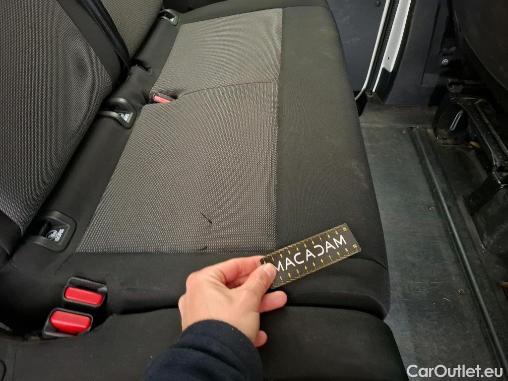  Peugeot  Expert PEUGEOT  / 2016 / 4P / Combi BLUEHDI 150 S&S STANDARD #9