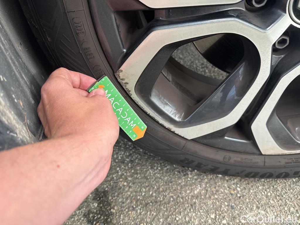  Renault  Captur  II Techno 1.6 E-TECH Hybrid 145CV BVA6 E6d #16