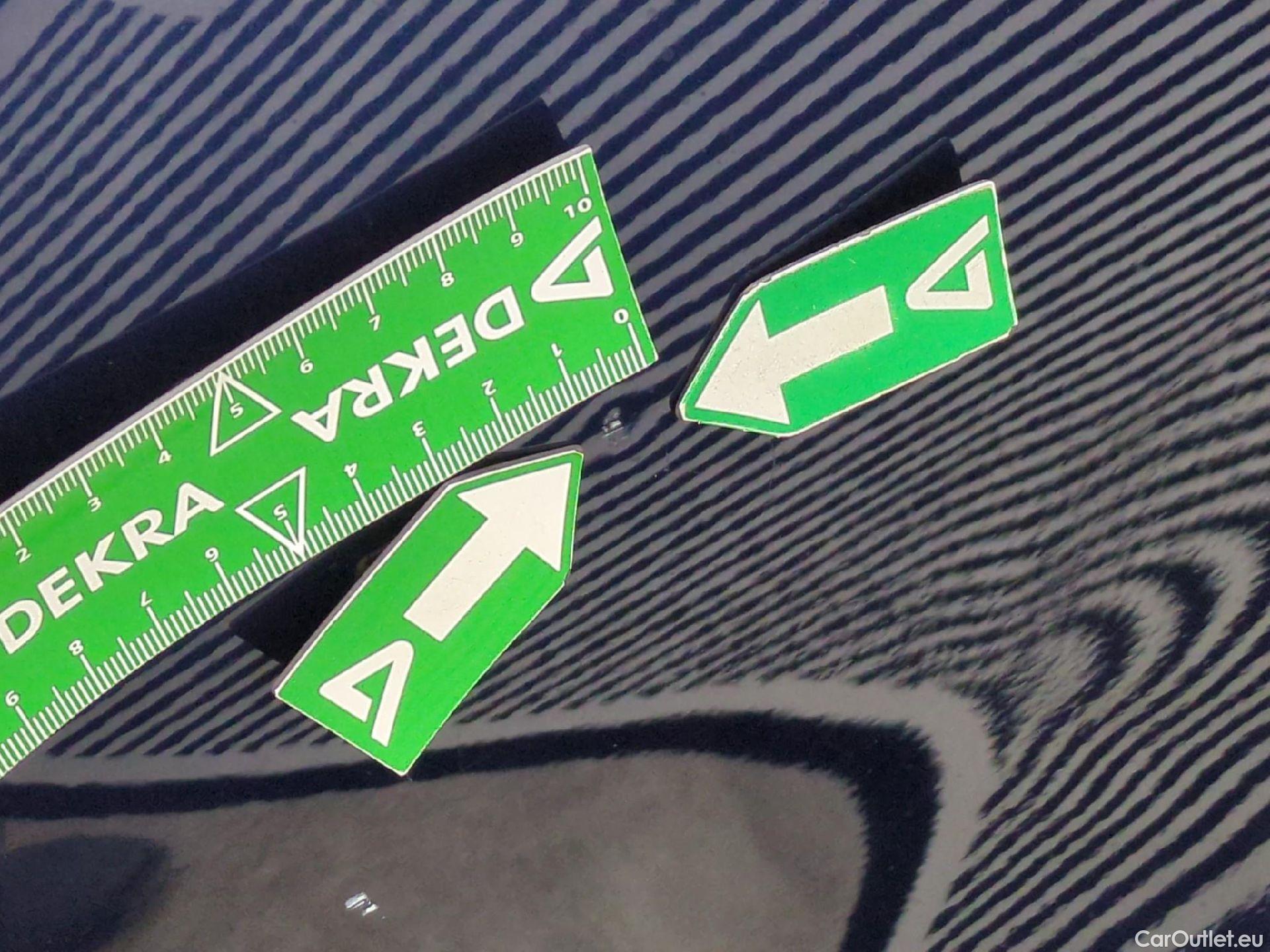  Renault  Kadjar RENAULT  5p Crossover Business Blue dCi 115 #26