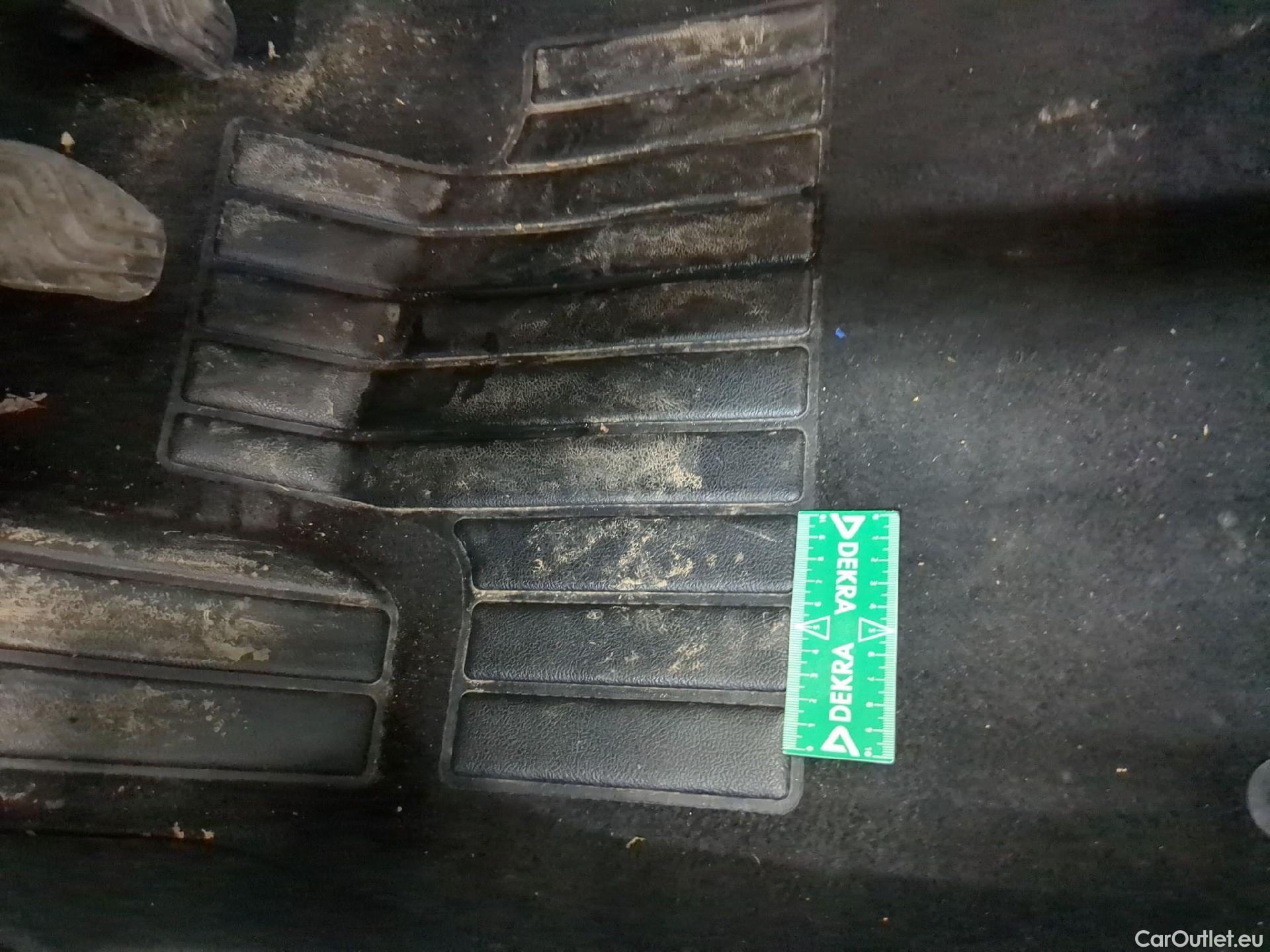  Renault  Clio  V Business 1.0 SCe 65CV BVM5 E6d / VO RECONDITIONNE - PHOTOS AVANT RECONDITIONNEMENT #5