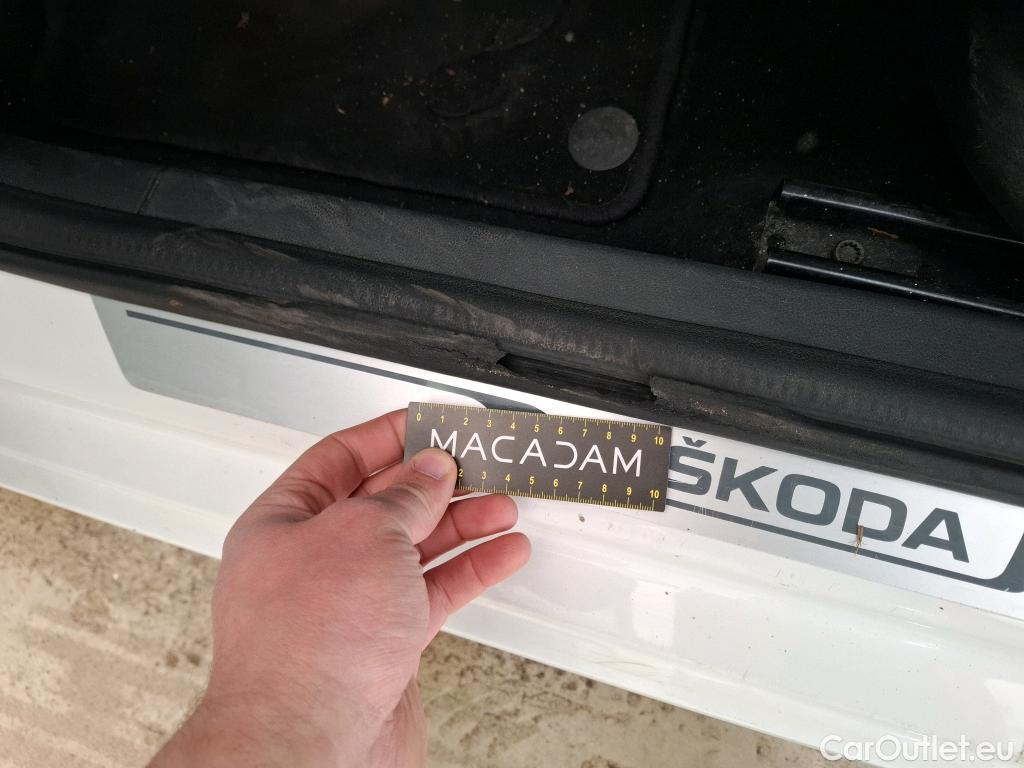  Skoda  Fabia  Clever 1.0 MPI 60CV BVM5 E6 #18