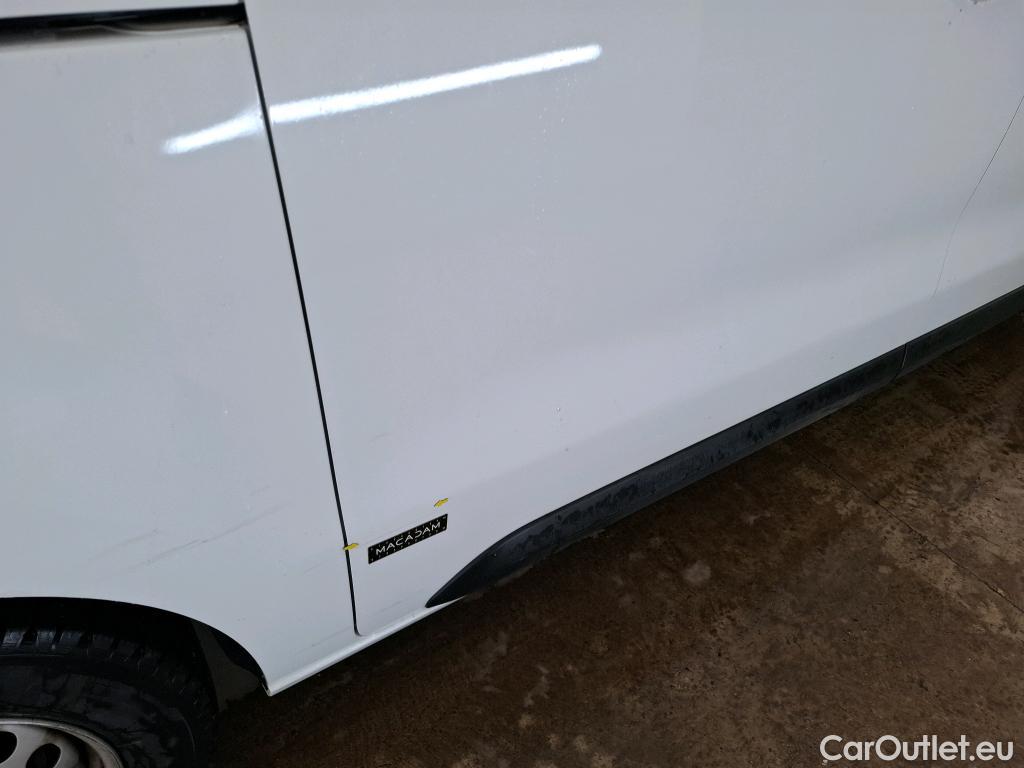  Peugeot  Expert PEUGEOT  / 2016 / 4P / Combi BLUEHDI 150 S&S STANDARD #22