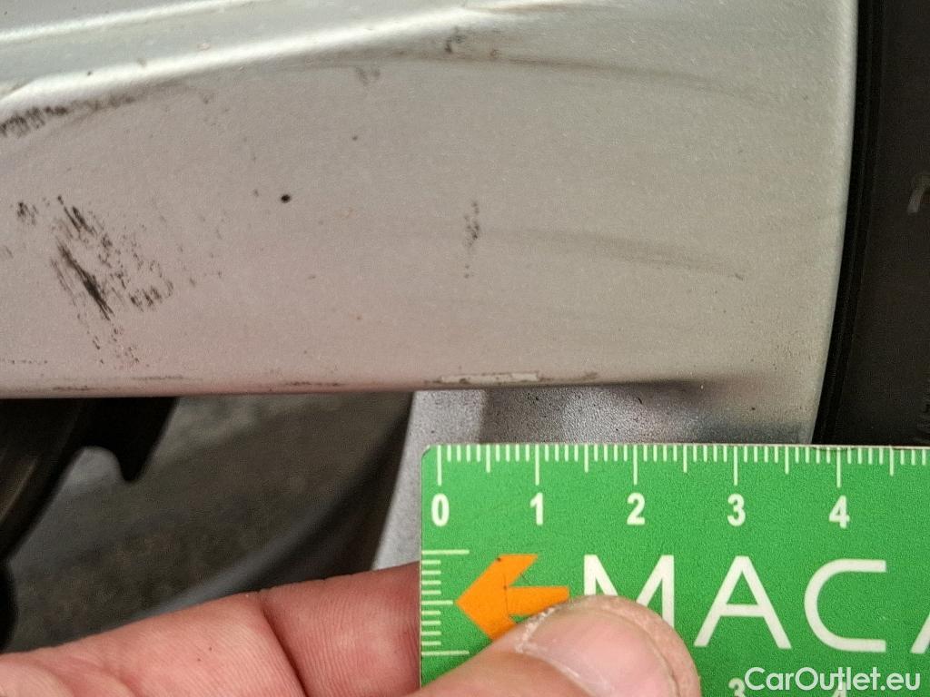  Peugeot  5008  Active Business 1.5 HDi 130CV BVM6 7 Sieges E6dT #91