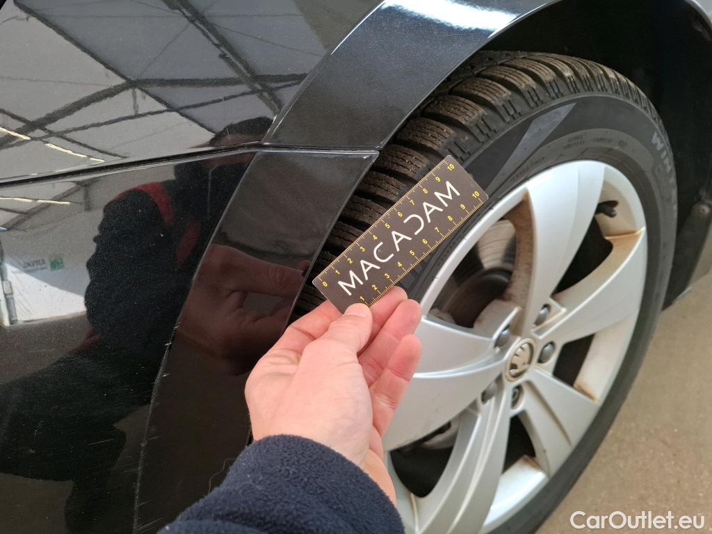  Skoda  Superb  Break Business 2.0 TDI 150CV BVA7 E6d #10