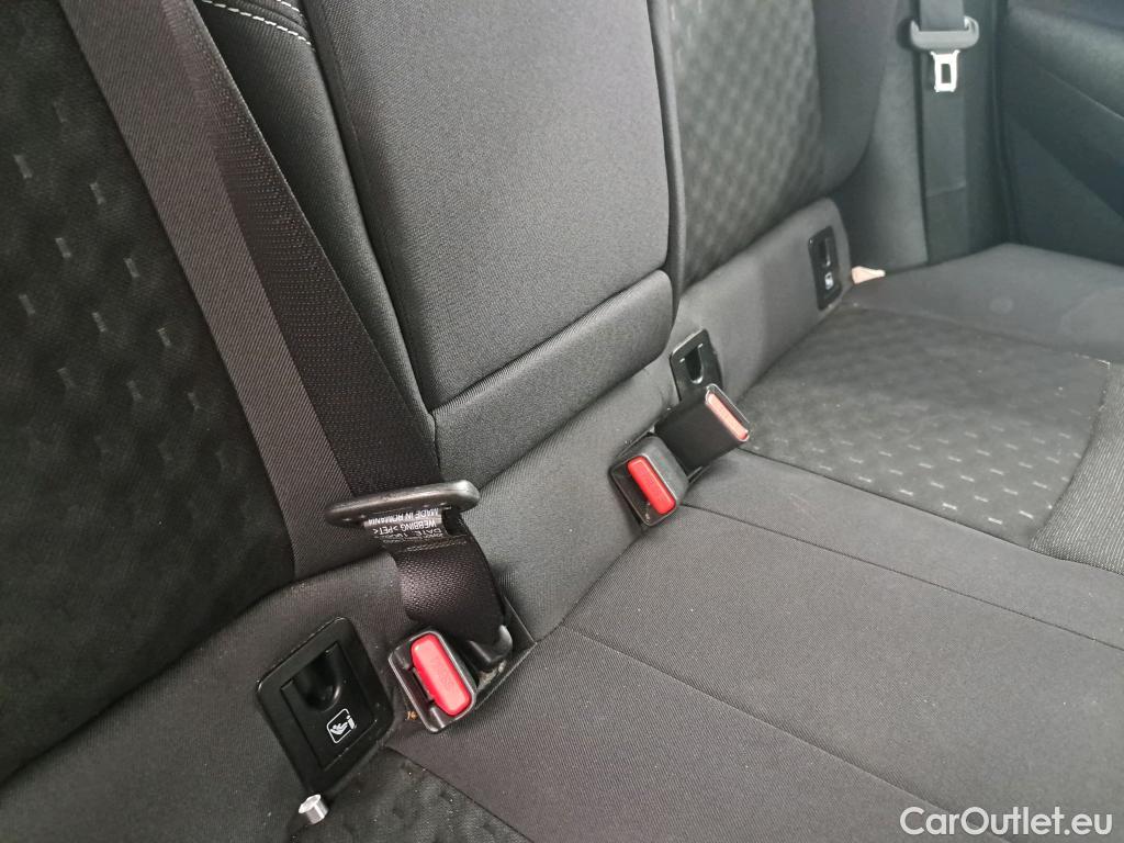  Toyota  Corolla TOYOTA  / 2022 / 5P / Berline Hybride 140h Dynamic Business Beyond Zer #104