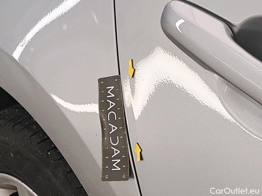  Toyota  Corolla TOYOTA  / 2022 / 5P / Berline Hybride 140h Dynamic Business Beyond Zer #37