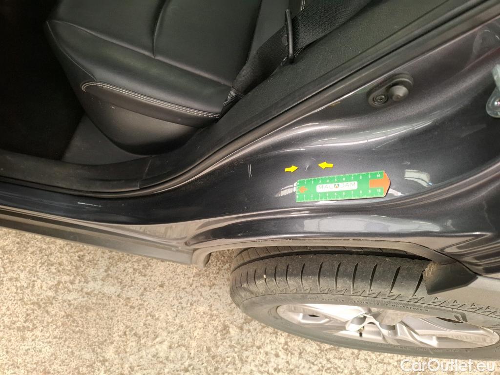  Toyota  RAV4 TOYOTA  Hybride / 2018 / 5P / SUV Hybride 2WD Dynamic Business Beyond Zero #9