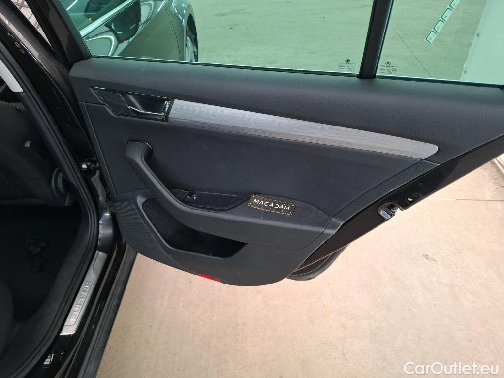  Skoda  Superb  Break Business 2.0 TDI 150CV BVA7 E6d #31