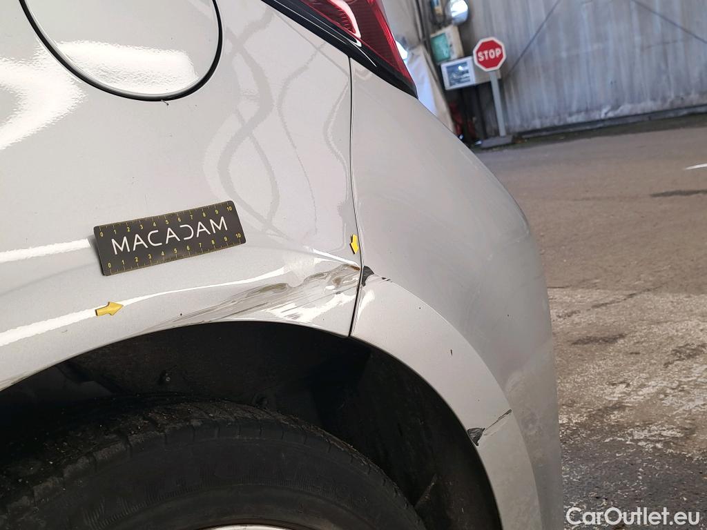  Toyota  Corolla TOYOTA  / 2022 / 5P / Berline Hybride 140h Dynamic Business Beyond Zer #18