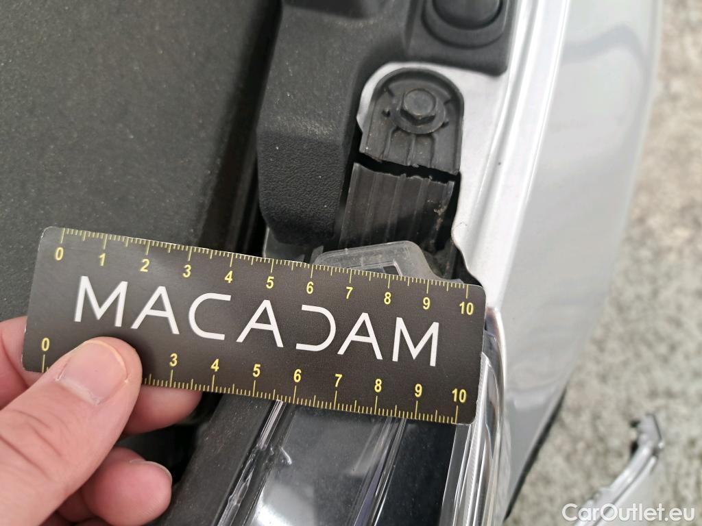  Toyota  Corolla TOYOTA  / 2022 / 5P / Berline Hybride 140h Dynamic Business Beyond Zer #4