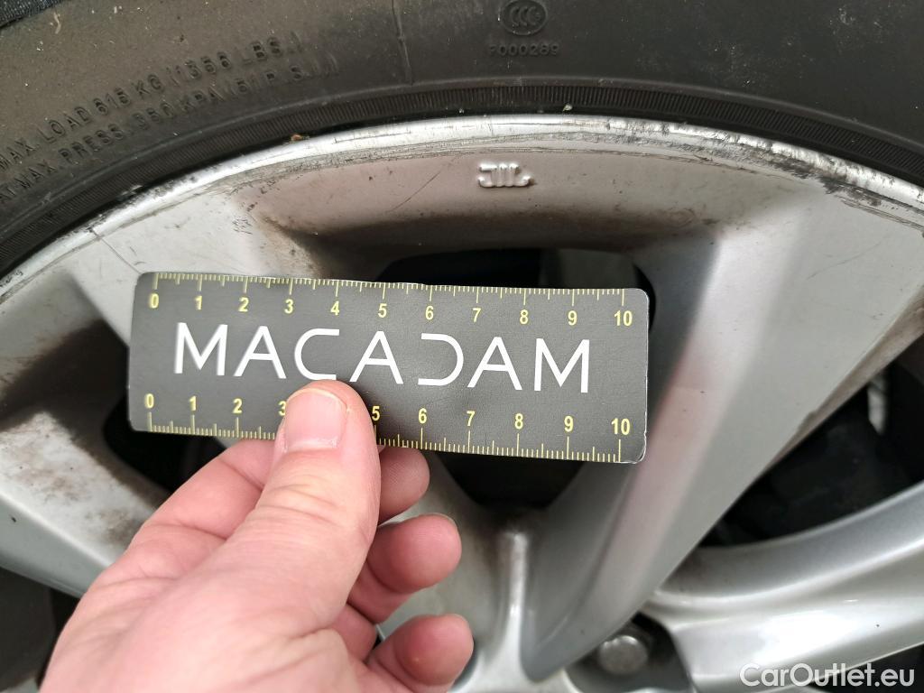  Toyota  Corolla TOYOTA  / 2022 / 5P / Berline Hybride 140h Dynamic Business Beyond Zer #74