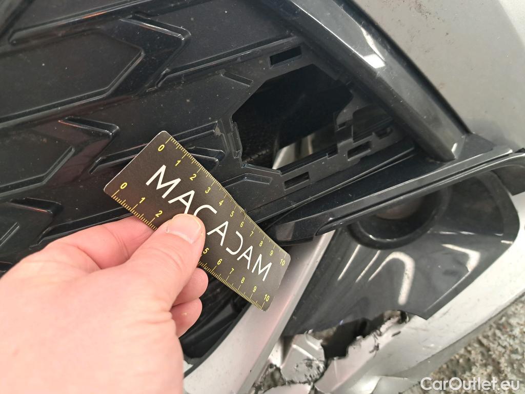  Toyota  Corolla TOYOTA  / 2022 / 5P / Berline Hybride 140h Dynamic Business Beyond Zer #102