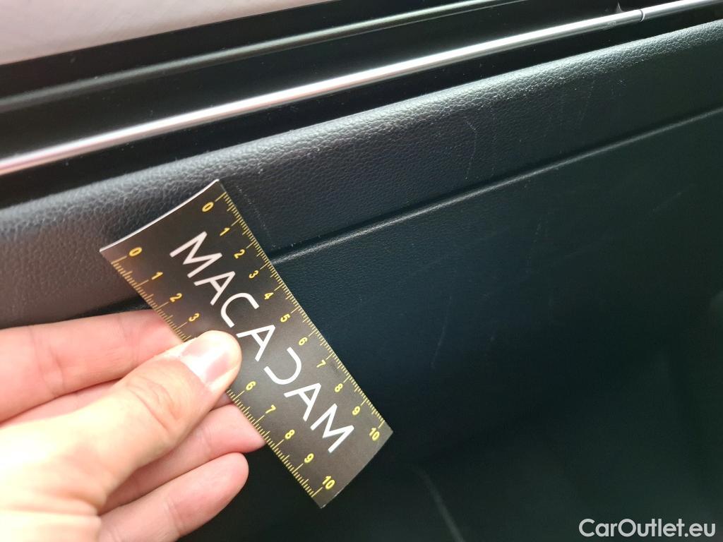  Volkswagen  Golf  VOLKSWAGEN / 2020 / 5P / Berline 2.0 TDI SCR 115 DSG7 Life Busi #8