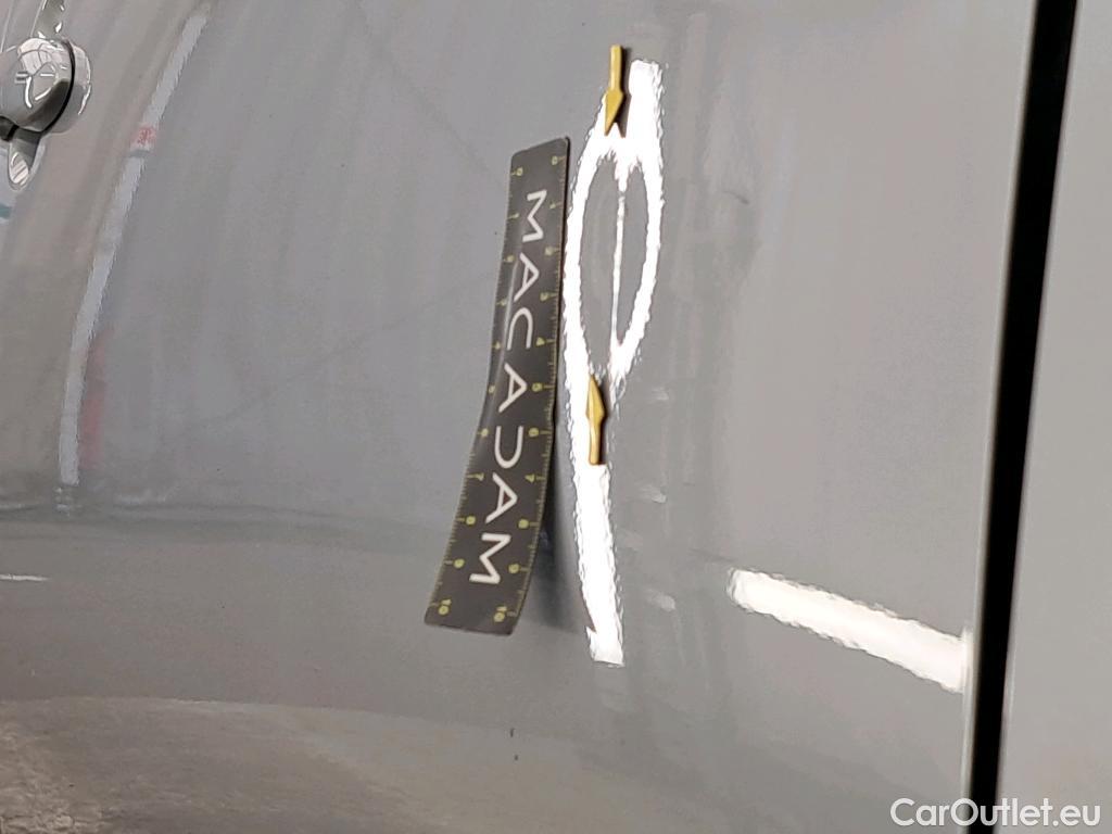  Toyota  Corolla TOYOTA  / 2022 / 5P / Berline Hybride 140h Dynamic Business Beyond Zer #40