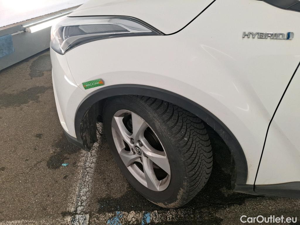  Toyota  C-HR TOYOTA  5p SUV 1.8 HYBRIDE 122 DYNAMIC #6