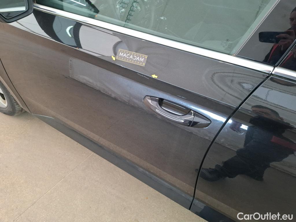  Skoda  Superb  Break Business 2.0 TDI 150CV BVA7 E6d #51