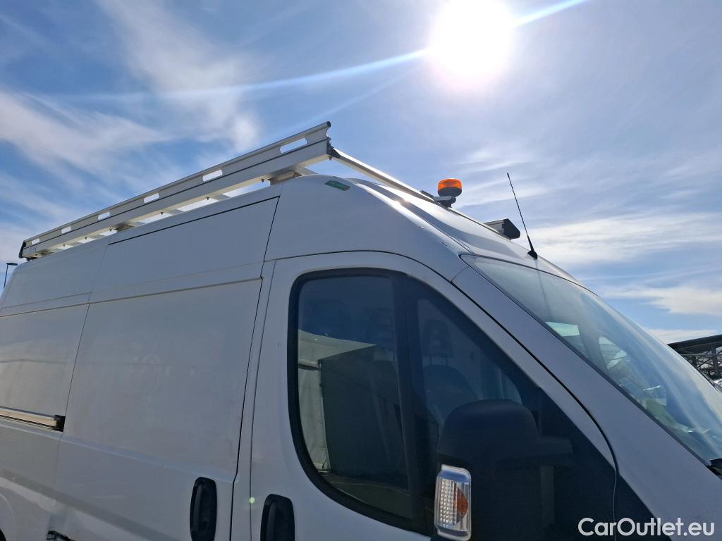  Peugeot  Boxer PEUGEOT  VU 4p Fourgon BLUEHDI 110 PREMIUM 330 L2H2 #18