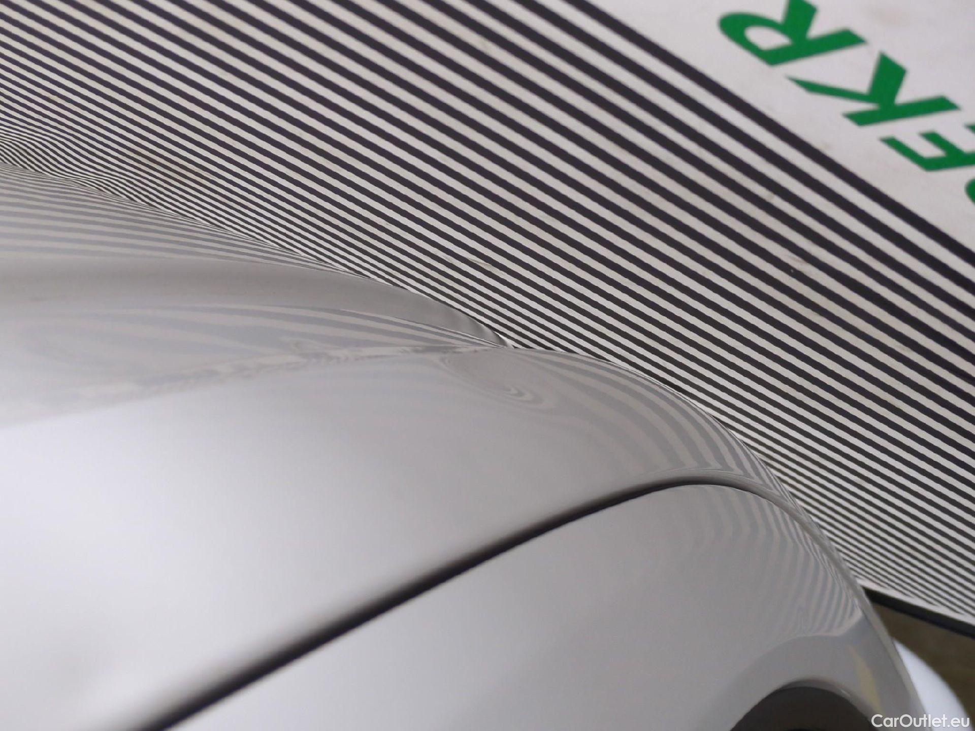  Citroen  Berlingo  Fourgon Club M 650 1.5 BlueHDi 75CV BVM5 E6dT #19