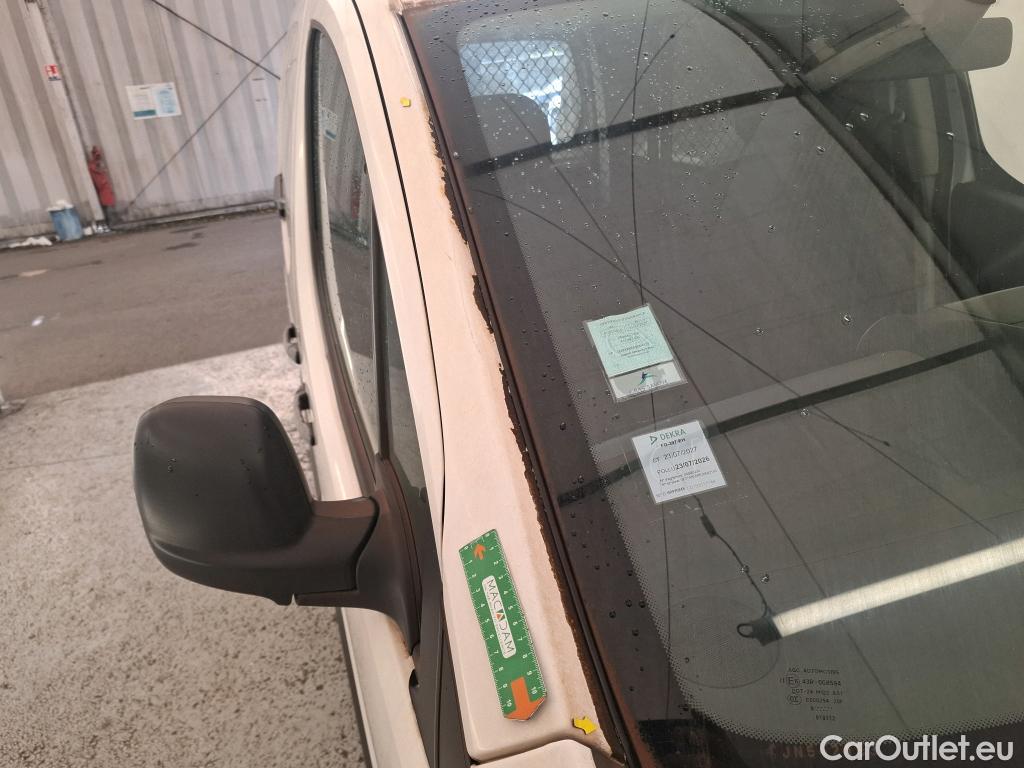  Peugeot  Partner  L1 Pro 1.6 HDi 75CV BVM5 E6 #10