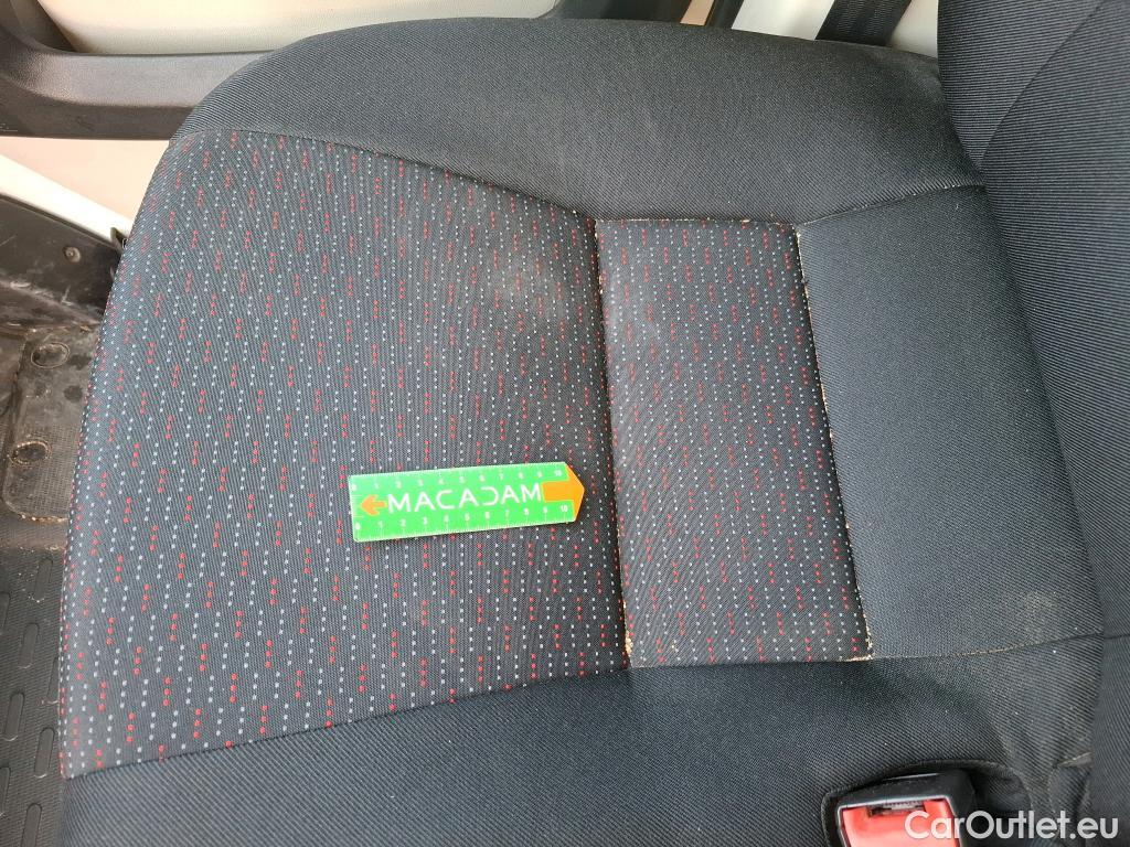  Peugeot  Boxer PEUGEOT  VU 4p Fourgon BLUEHDI 110 PREMIUM 330 L2H2 #57